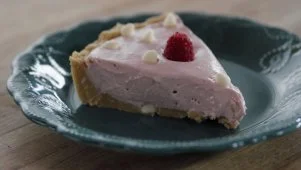 Ree's Raspberry Cheesecake