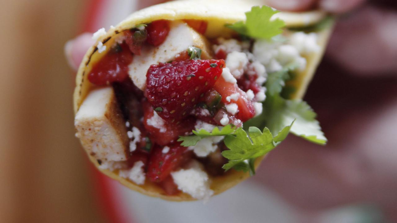 Ree's Grilled Chicken Tacos
