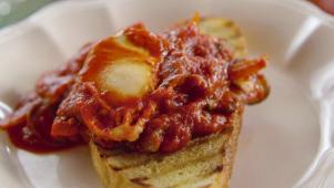 Eggs in Tomatoes