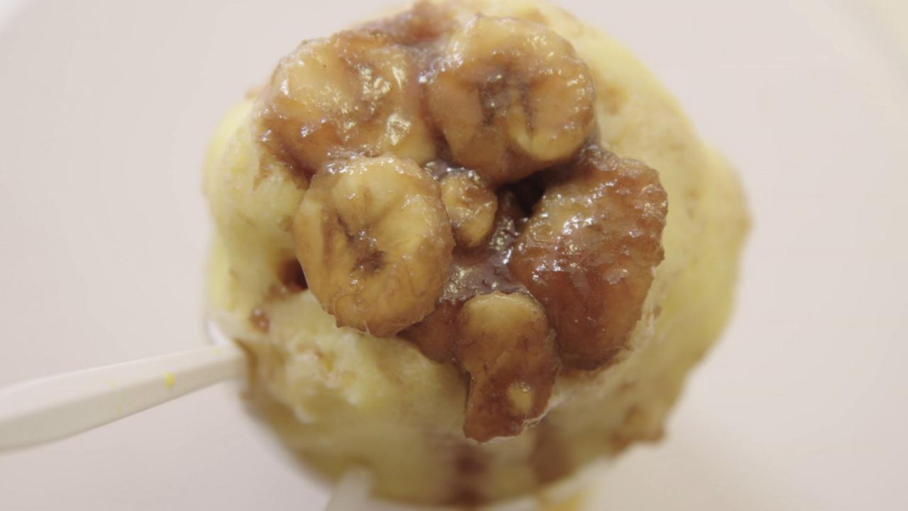 Bananas Foster Snoball