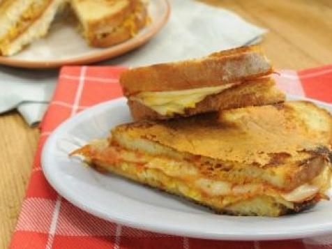 Pizza Parlor Grilled Cheese
