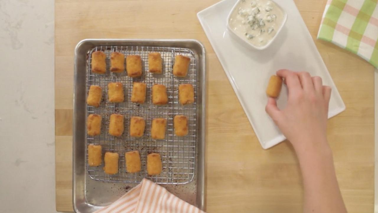 Baked Buffalo Cauliflower Tots