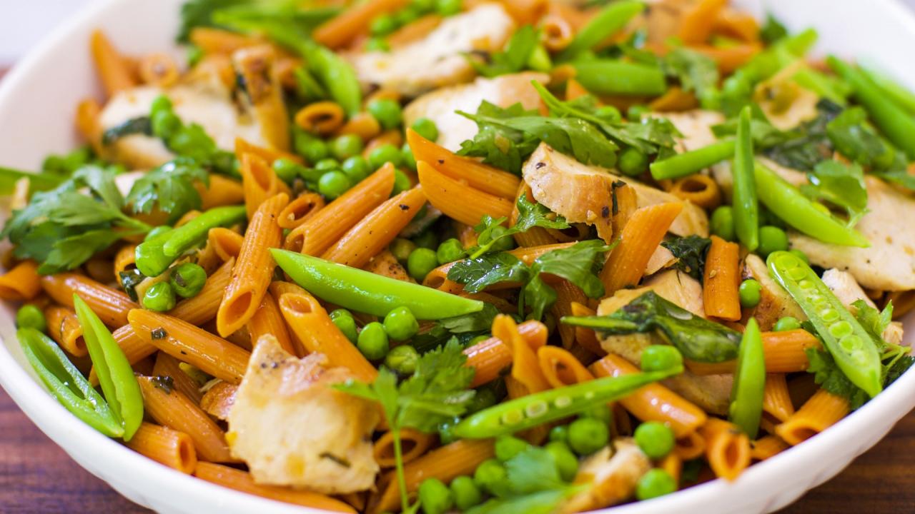 Lemon Herb Chicken Pasta with Green Peas, Snap Peas and Spinach