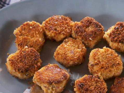 Lobster Cakes with Mango Salsa