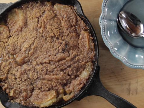 Ree's Skillet Apple Crisp