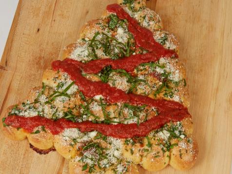 Christmas Tree Pull-Apart Bread