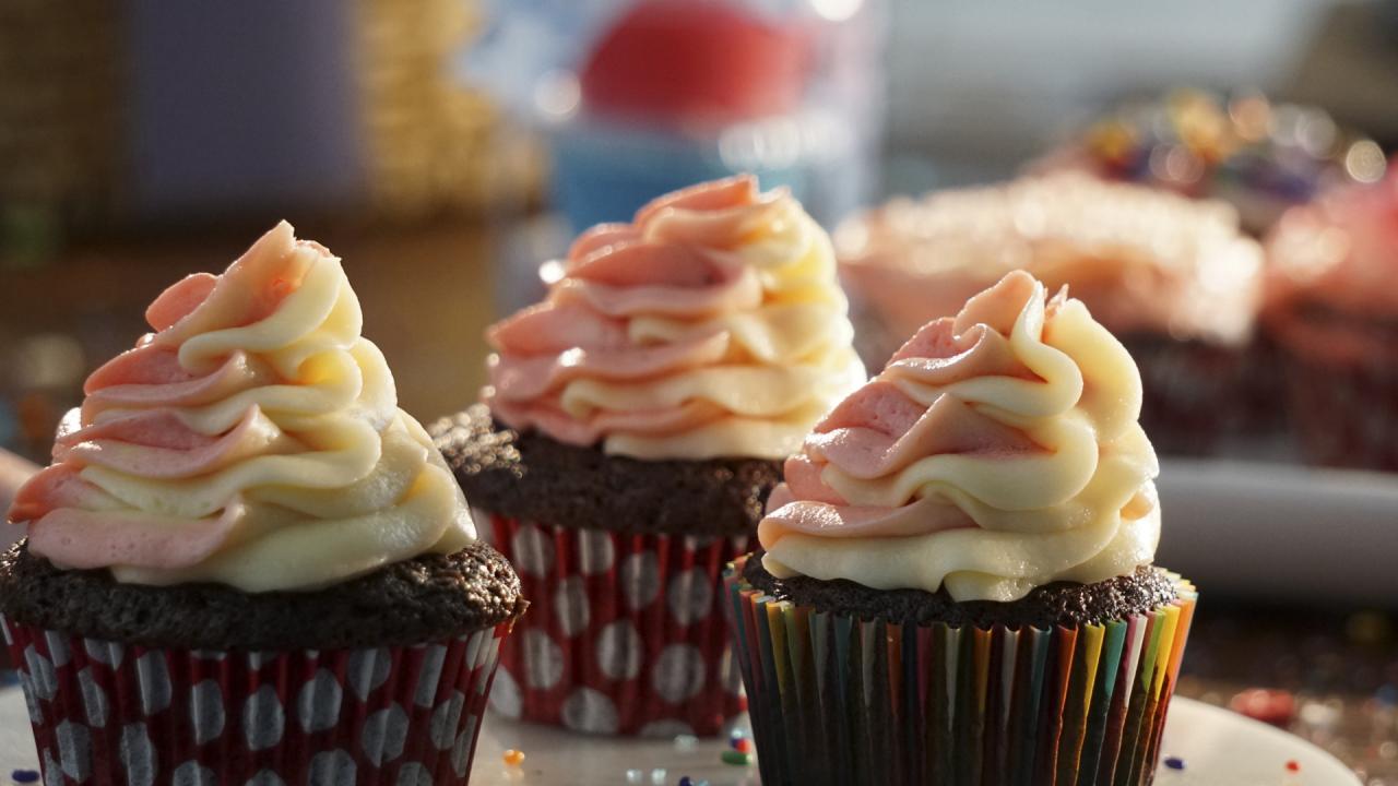 Chocolate Neapolitan Cupcakes