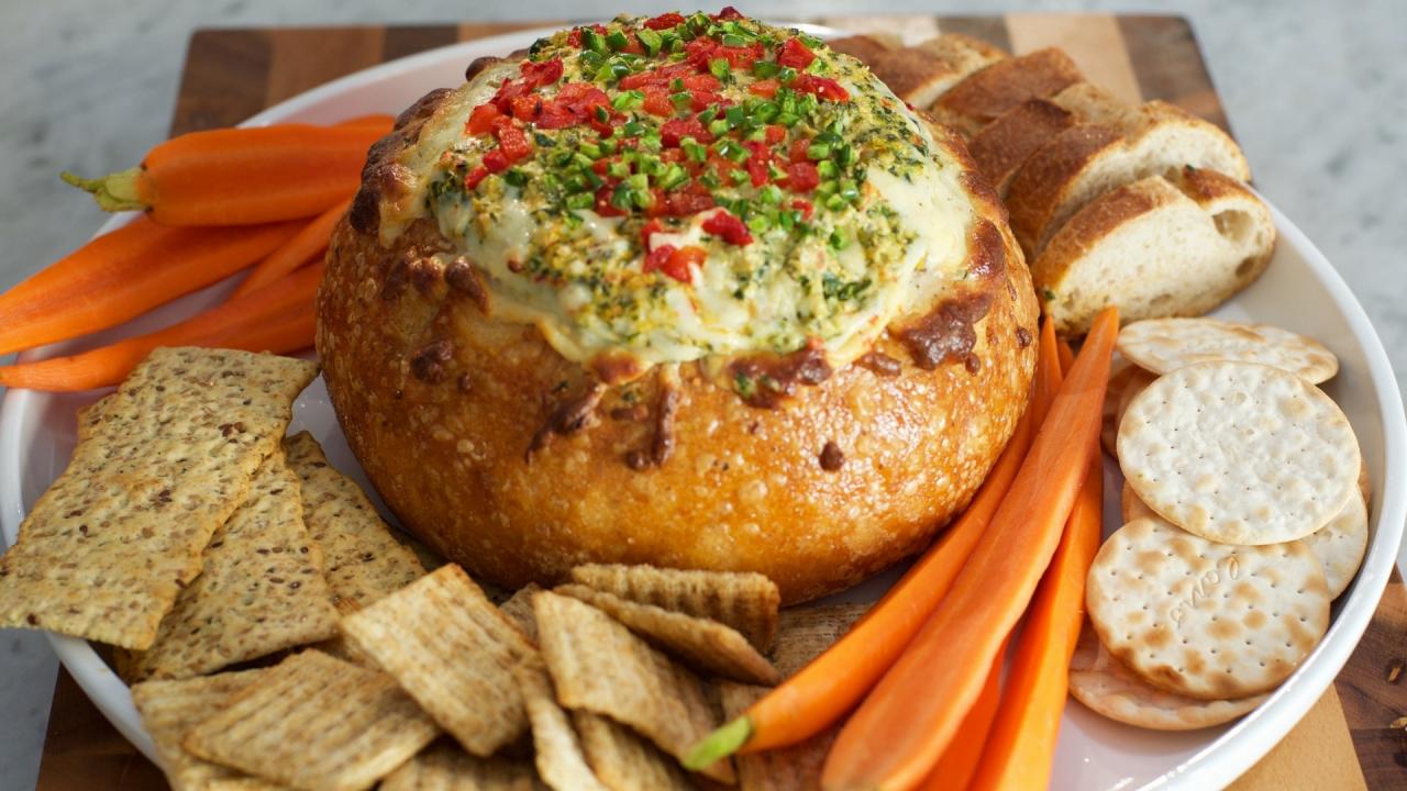 Spinach, Artichoke and Red Pepper Dip