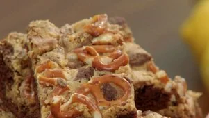 Peanut Butter Pretzel Brownies