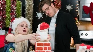 Stunning Real-Life Santa Cake