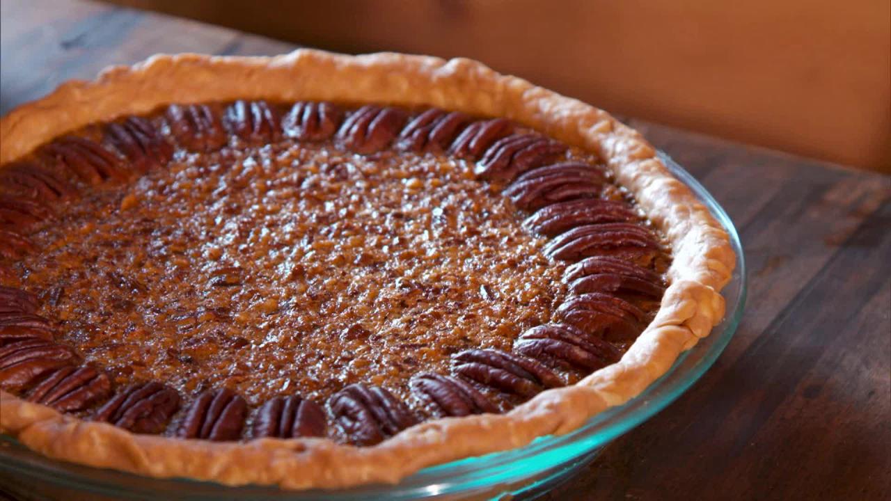 Farmhouse Pecan Pie