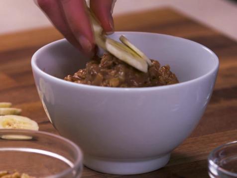 Chocolate-Banana-Nut Oatmeal