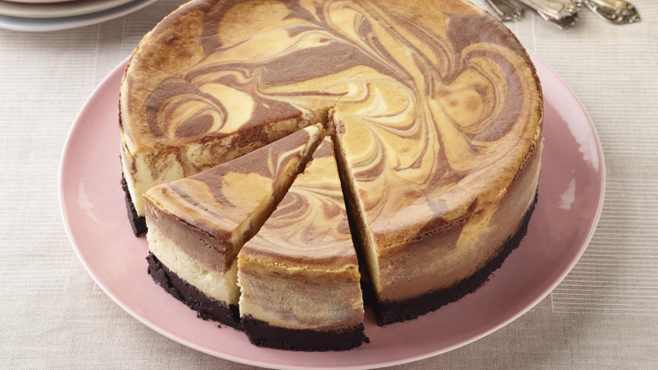 Chocolate-Butterscotch Swirl Cheesecake