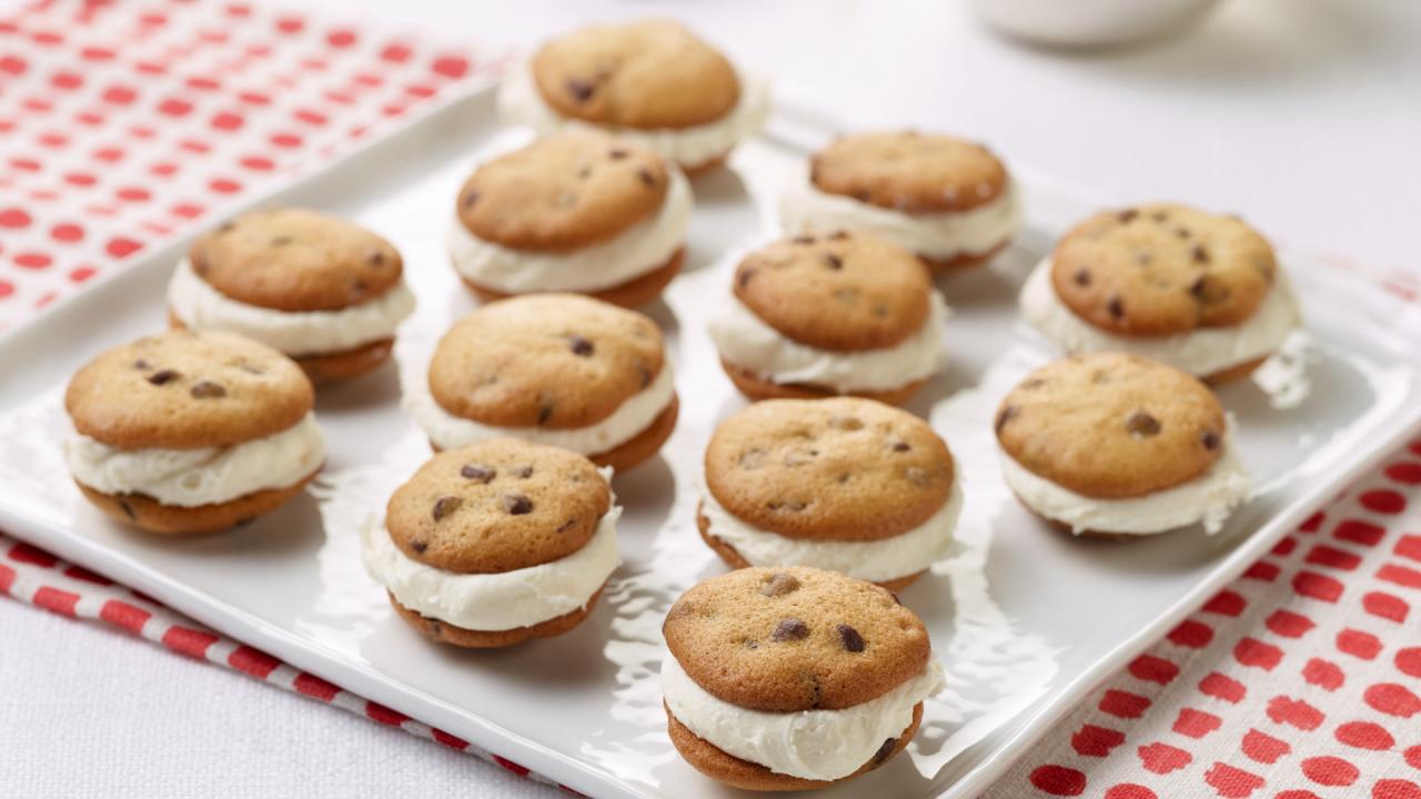 Tiny Ice Cream Sandwiches
