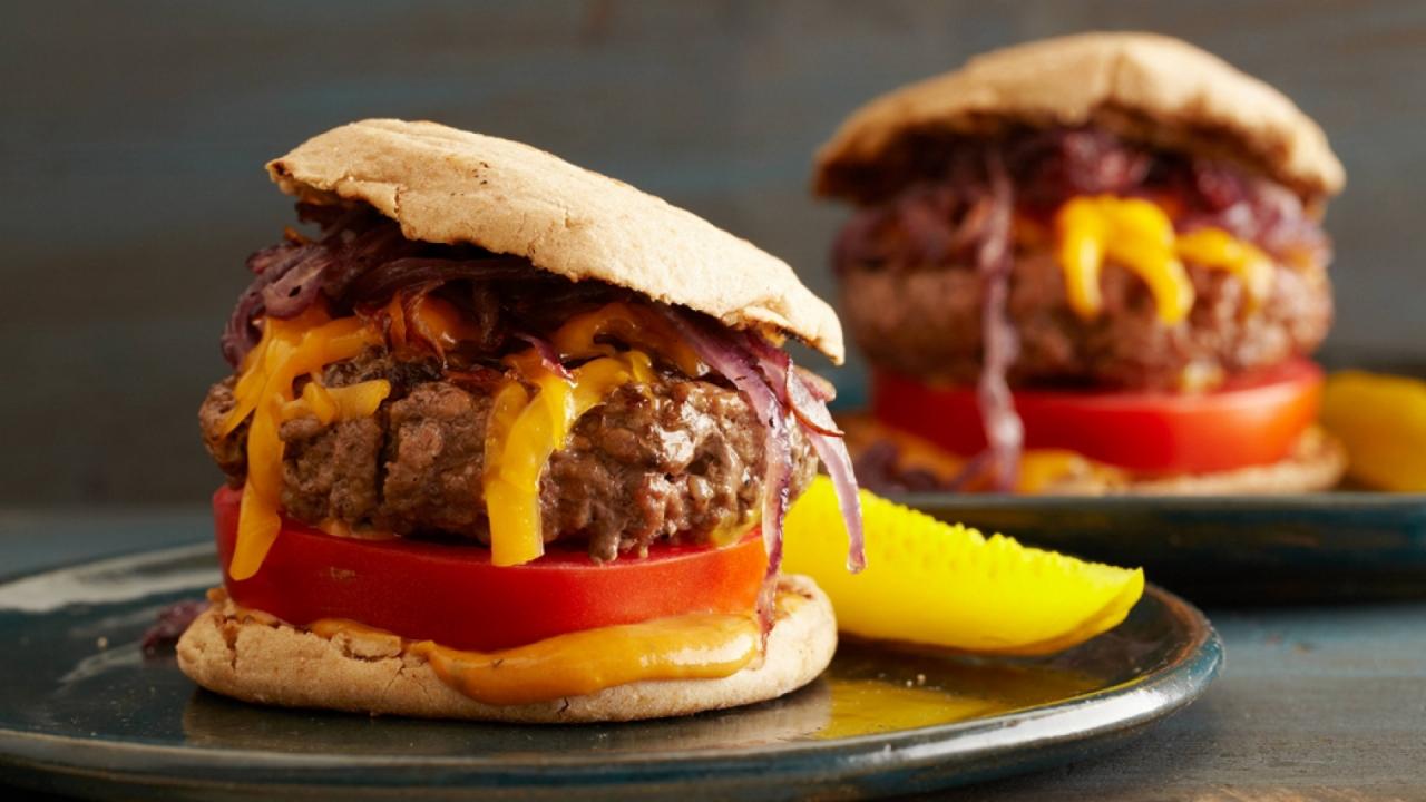 Juicy Grilled Cheeseburgers