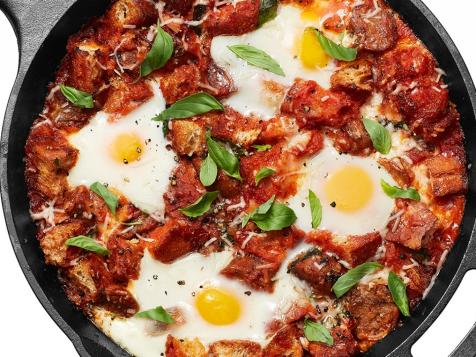 Eggs in Purgatory with Sausage