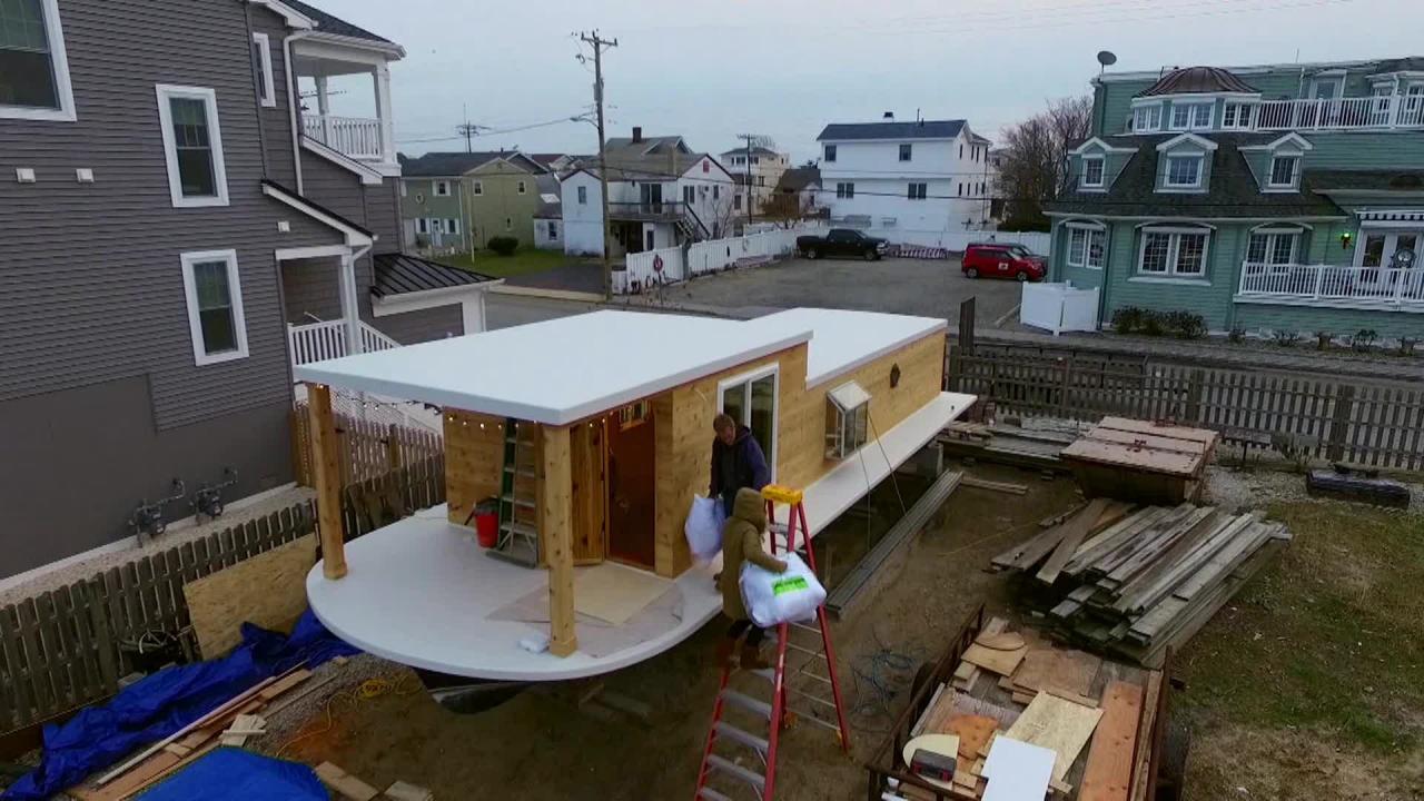 Floating Tiny House