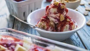 No-Churn Cheesecake Ice Cream
