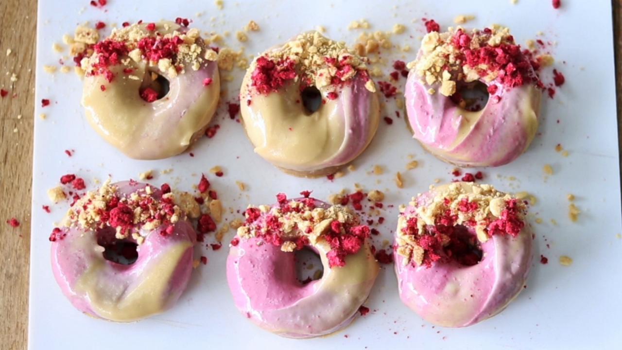 Vegan PBJ Doughnuts
