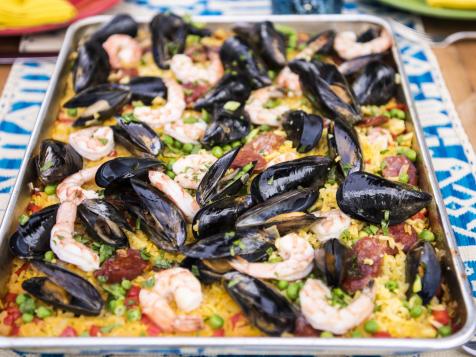 Grilled Sheet Pan Paella