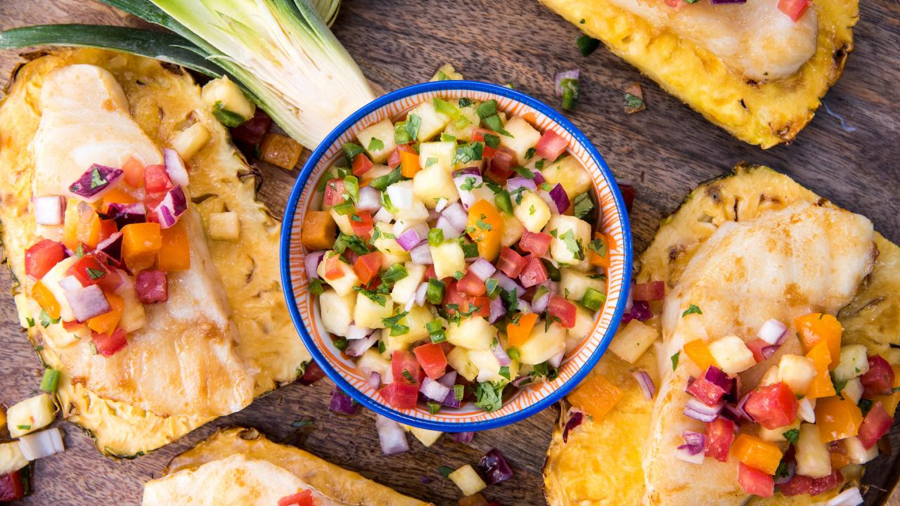 Grilled Fish on Pineapple Planks