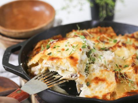 Almost One-Pan Skillet Lasagna