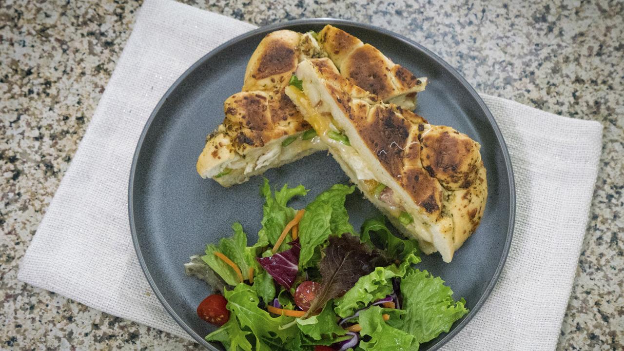 Cheesy Pressed Sandwich