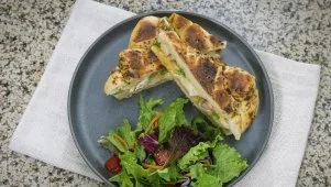 Cheesy Pressed Sandwich