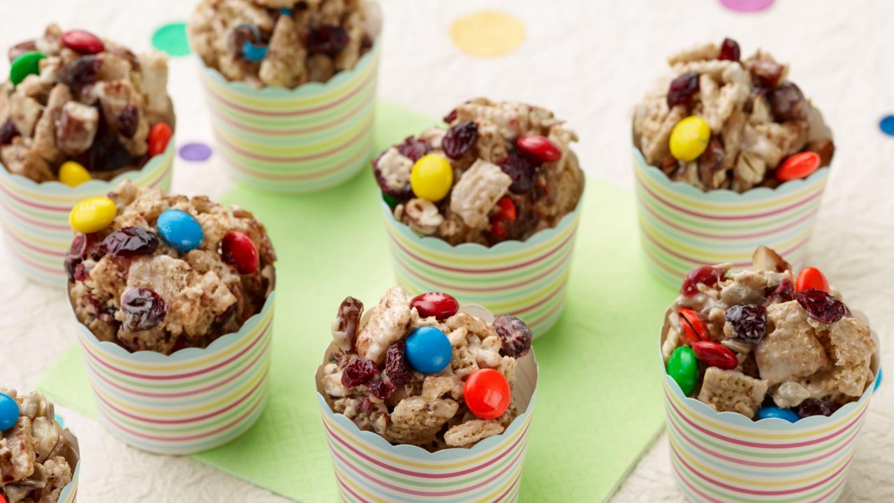 Trail Mix Cereal Treats