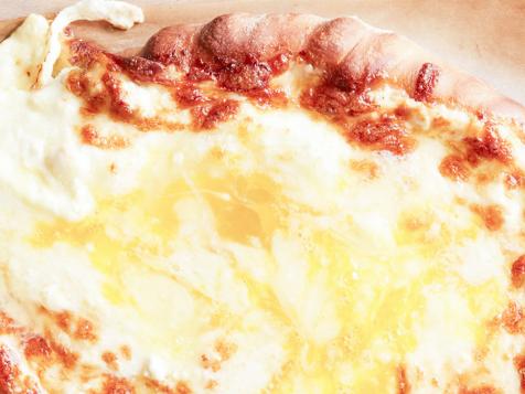 Georgian Cheese and Egg Bread (Adjaruli Khachapuri)