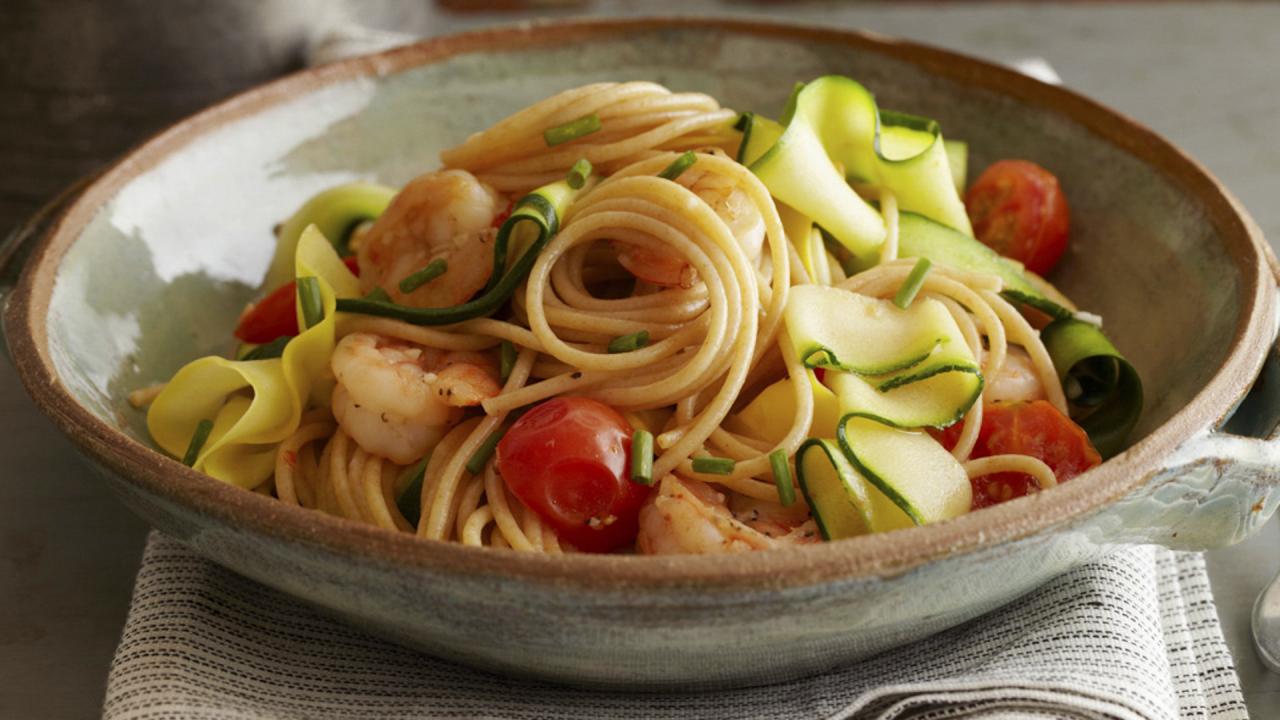 Ribbony Shrimp and Pasta Scampi