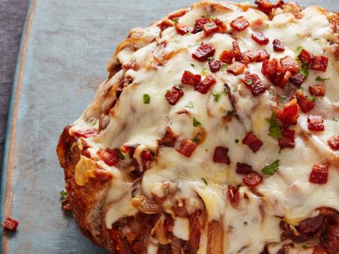 Caramelized Onion and Bacon Pull-Apart Bread