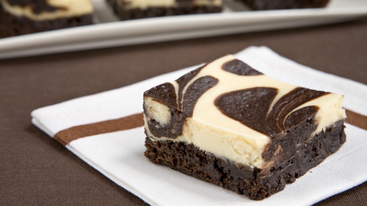 Lighter Cheesecake Brownies