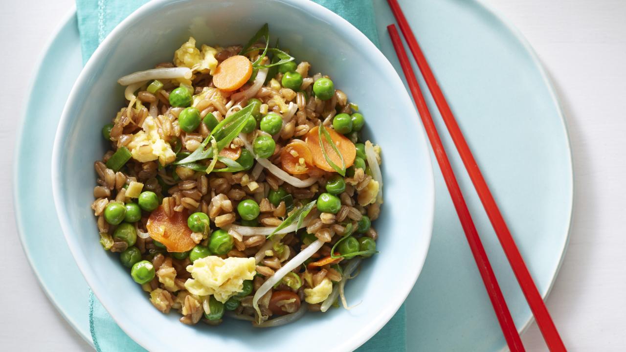 Healthy Farro Fried "Rice"