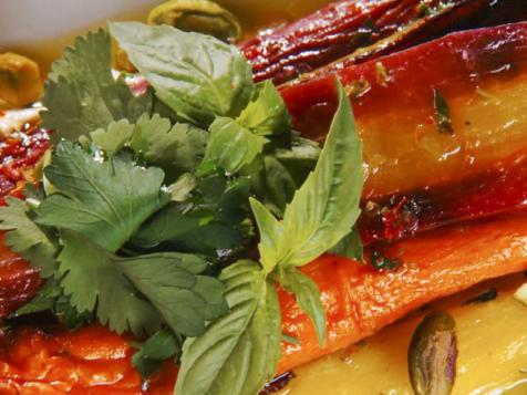 Carrots in Spiced Yogurt