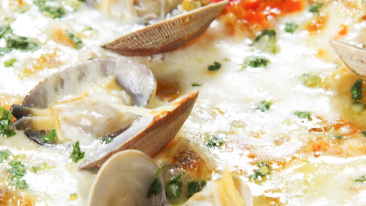 Vongole Bianco Pizza