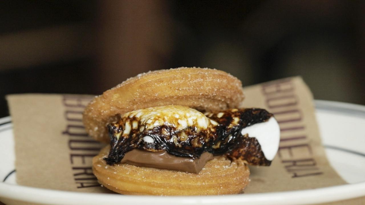 Churro S'more
