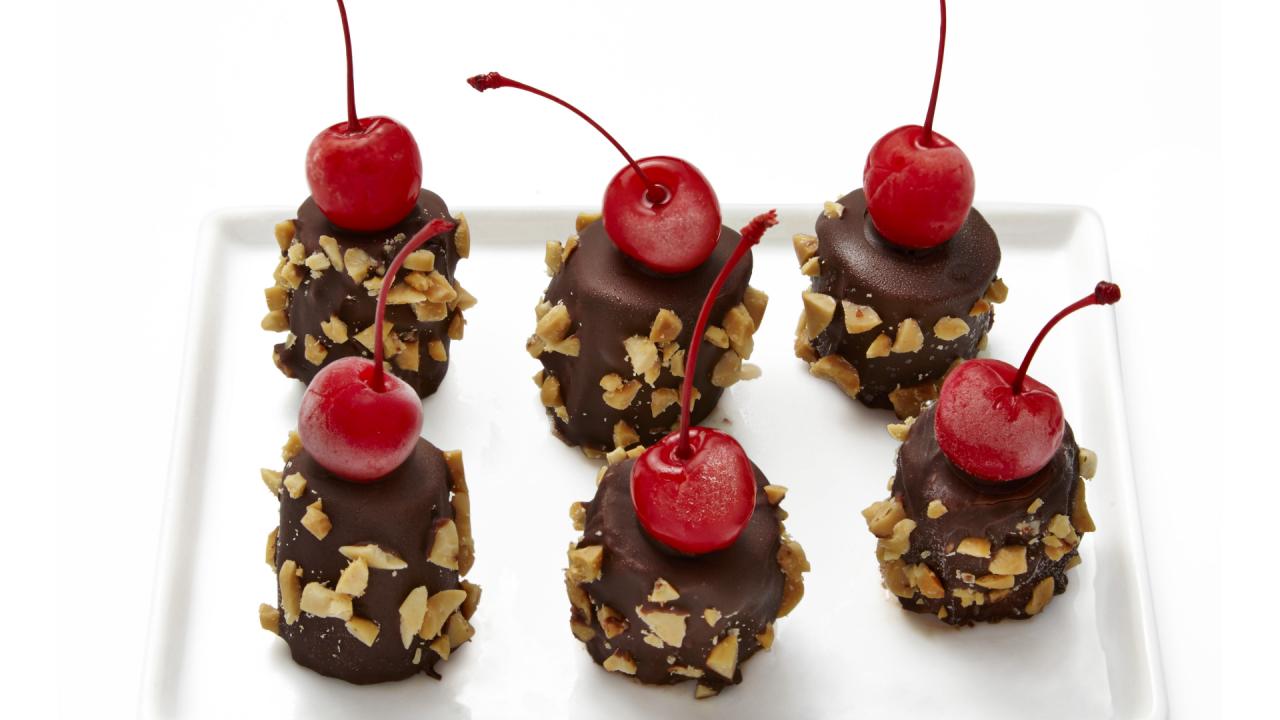 Banana Split Bites