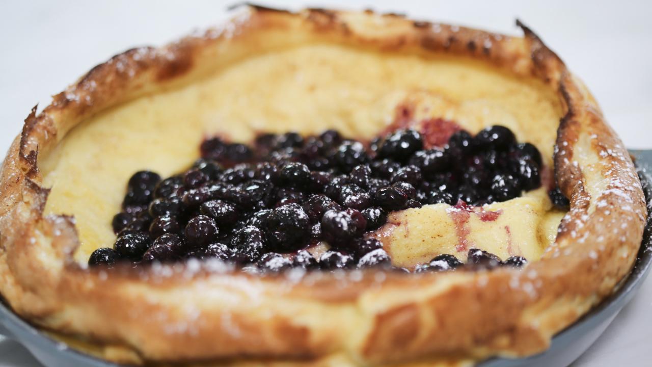 Dutch Baby with Compote