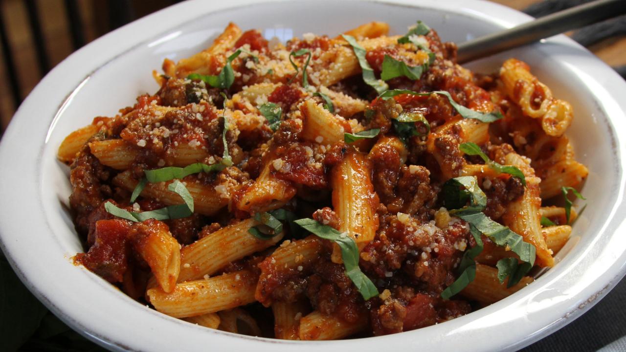 Penne with Meaty Ragu
