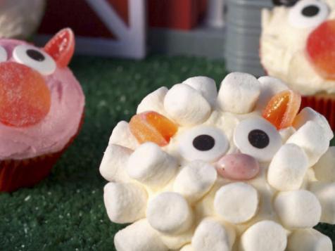 Barnyard Vanilla Cupcakes