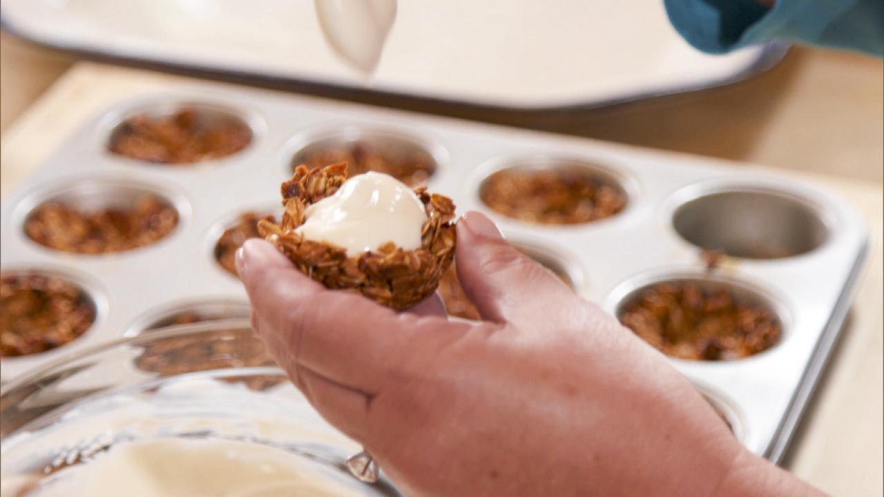 Granola Parfait Cups