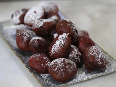 Red Velvet Deep-Fried Cookies