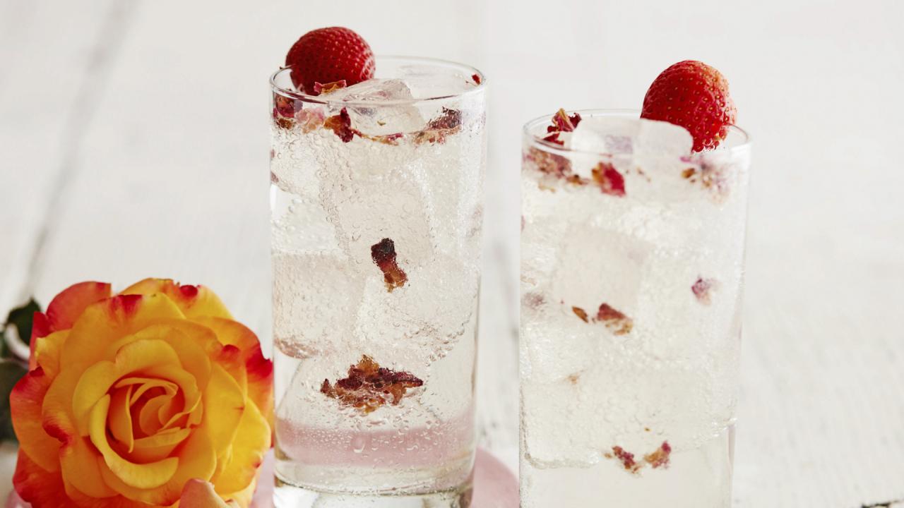 Rosewater Gin and Tonic (Halloween)