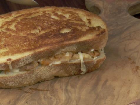 Chicken Jalapeno Popper Melt