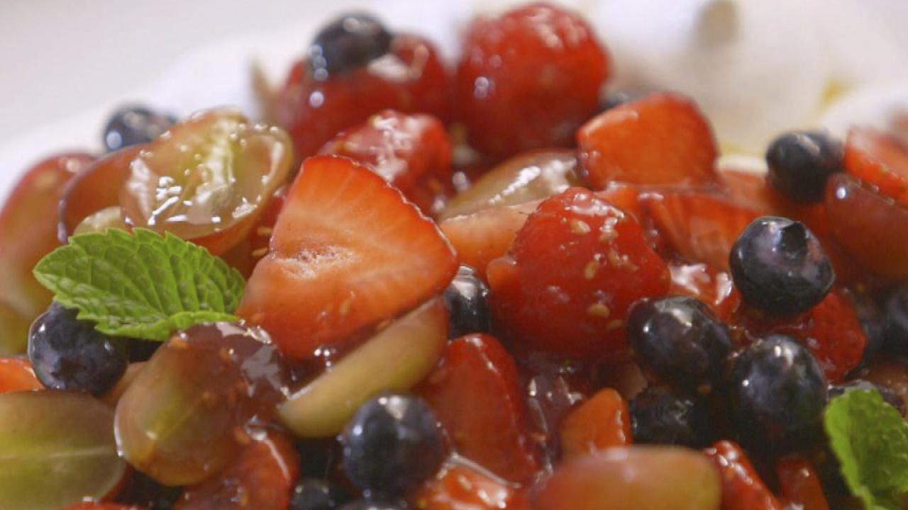 Pavlova Fruit Tart