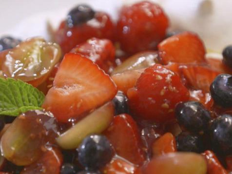 Pavlova Fruit Tart