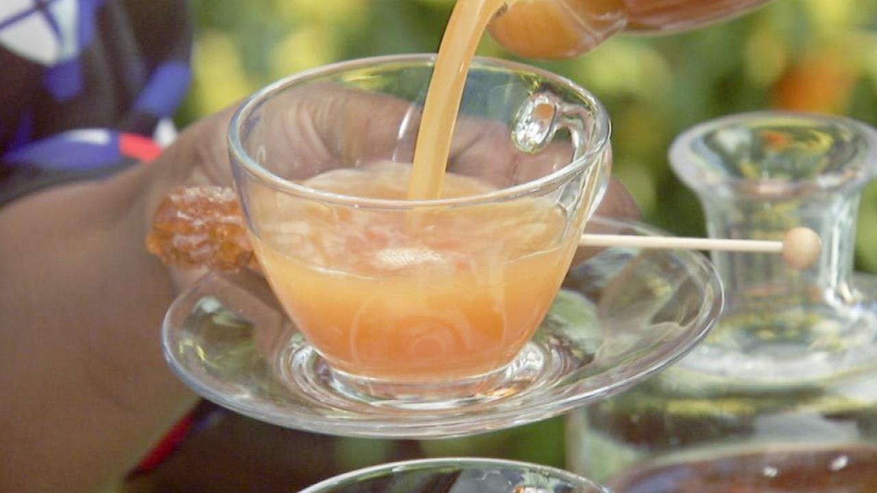 Dutch Apple Pie Cocktail