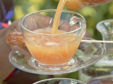 Dutch Apple Pie Cocktail
