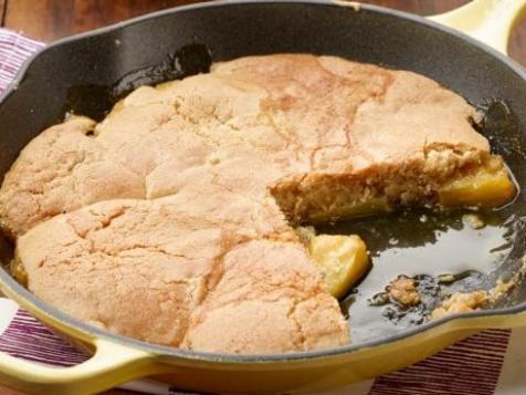 Pineapple-Vanilla Skillet Cake